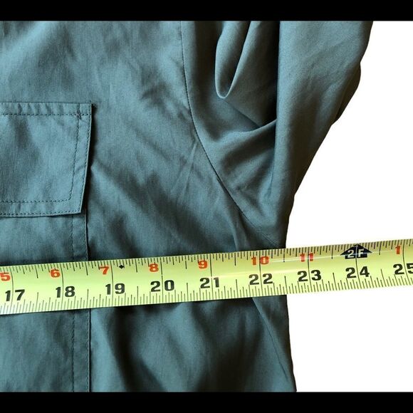 𝅺a New Day Khaki Green Long Sleeve Shirt EUC - Picture 5 of 10